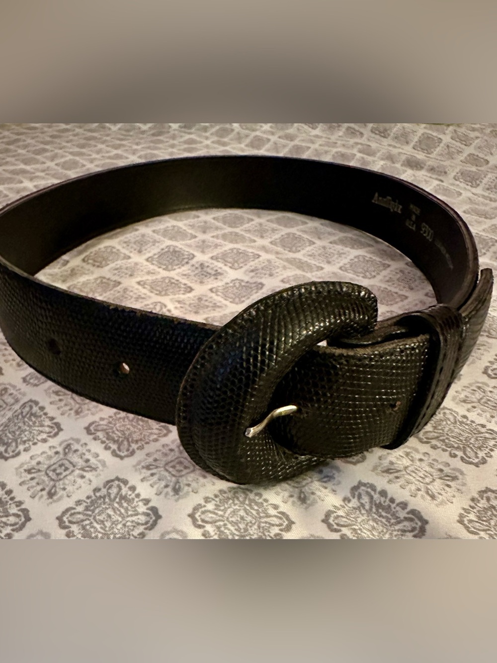 Ann Taylor Black Textured Leather Belt with Round Buckle